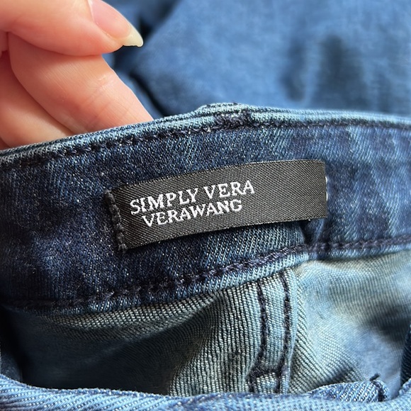 Simply Vera Vera Wang Crop Blue Jeans Size 14 - Picture 3 of 5